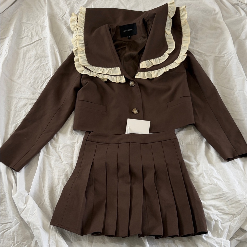 Brown Ruffled Women's Suit Set